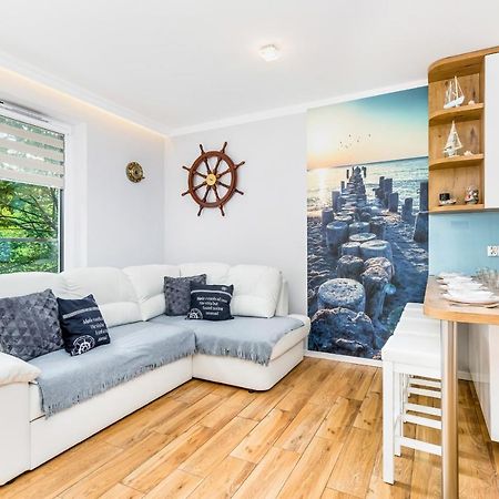 Apartament Mariner By Noclegi Renters Kołobrzeg Exteriör bild